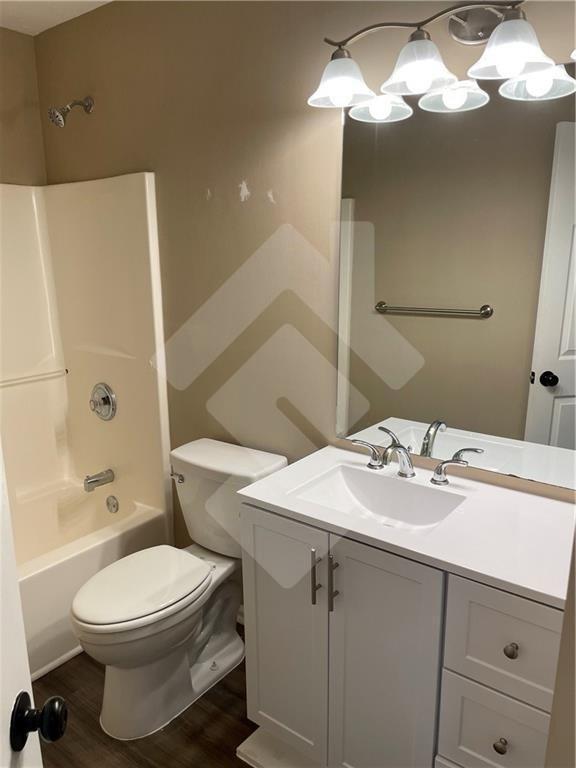 Building Photo - 4839 Lake Park Ln