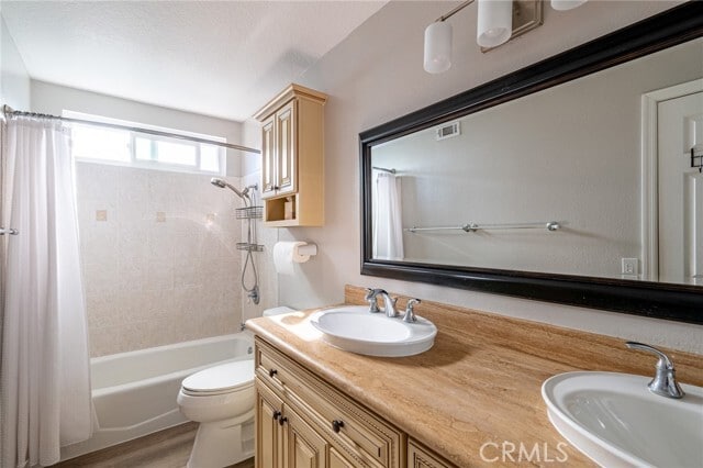 Building Photo - 1138 Chisolm Trail Dr