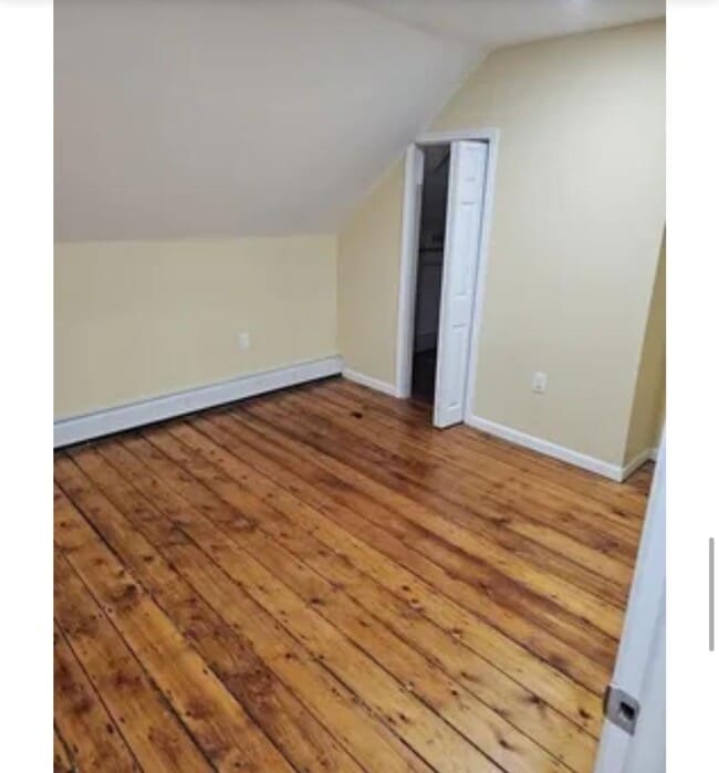 Building Photo - 44 Milton St