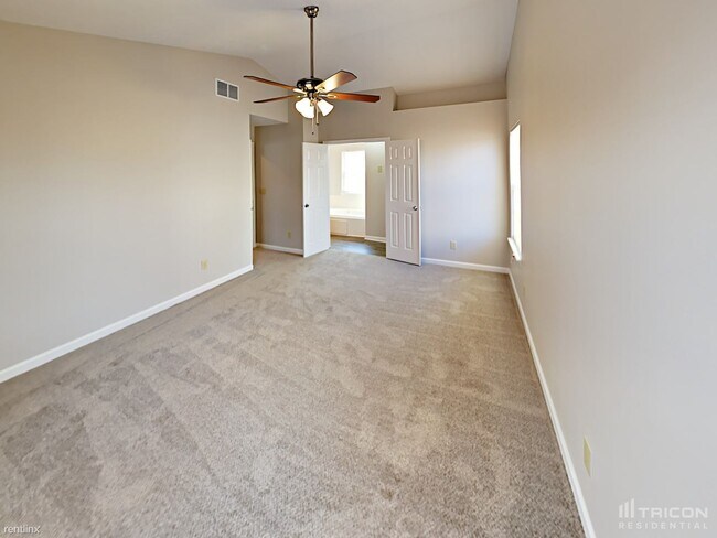 Building Photo - 6018 Tybalt Dr