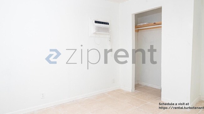 Building Photo - 2579 Angler Dr