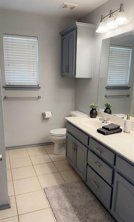 Building Photo - 9217 Forest Cove Cir
