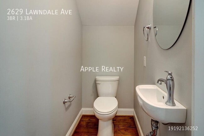 Building Photo - 2629 Lawndale Ave
