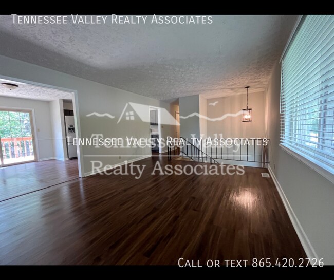 Building Photo - 7629 Crestland Rd