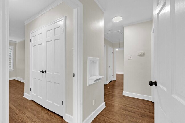 Building Photo - 196 N Goodlett St