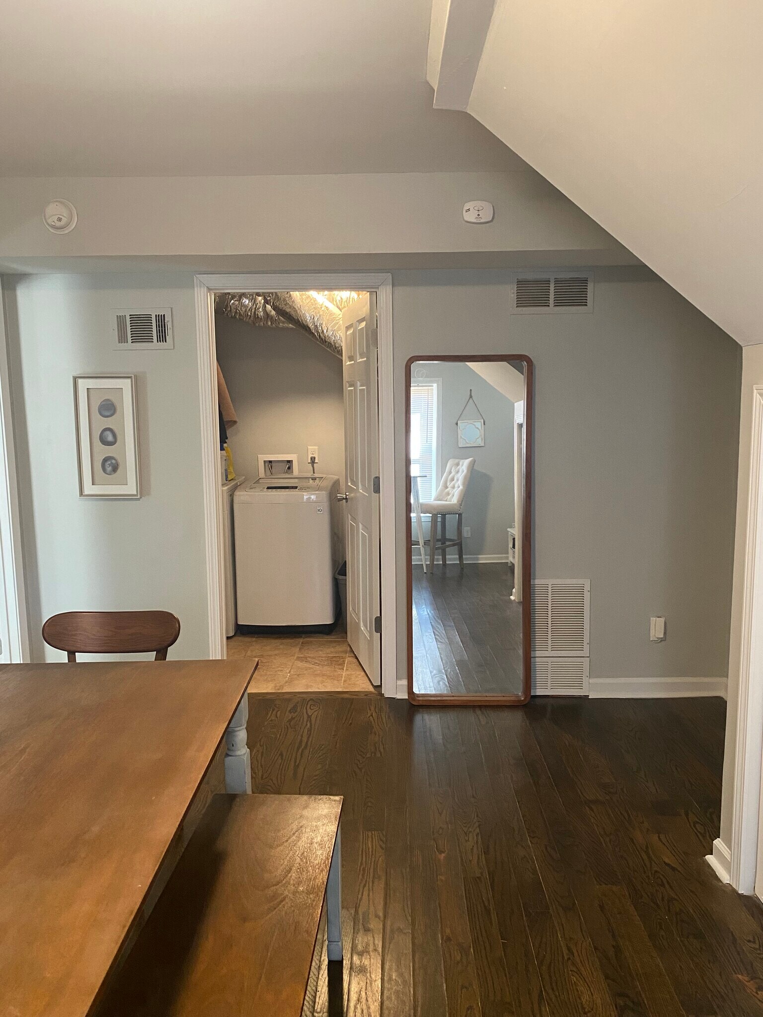 Building Photo - 1468 Meadowlark Dr