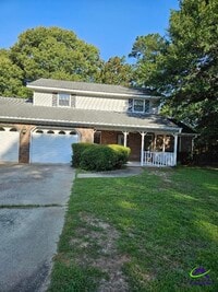 Building Photo - 103 Hunters Glen