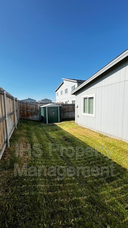 Building Photo - 409 Whitefish Ln