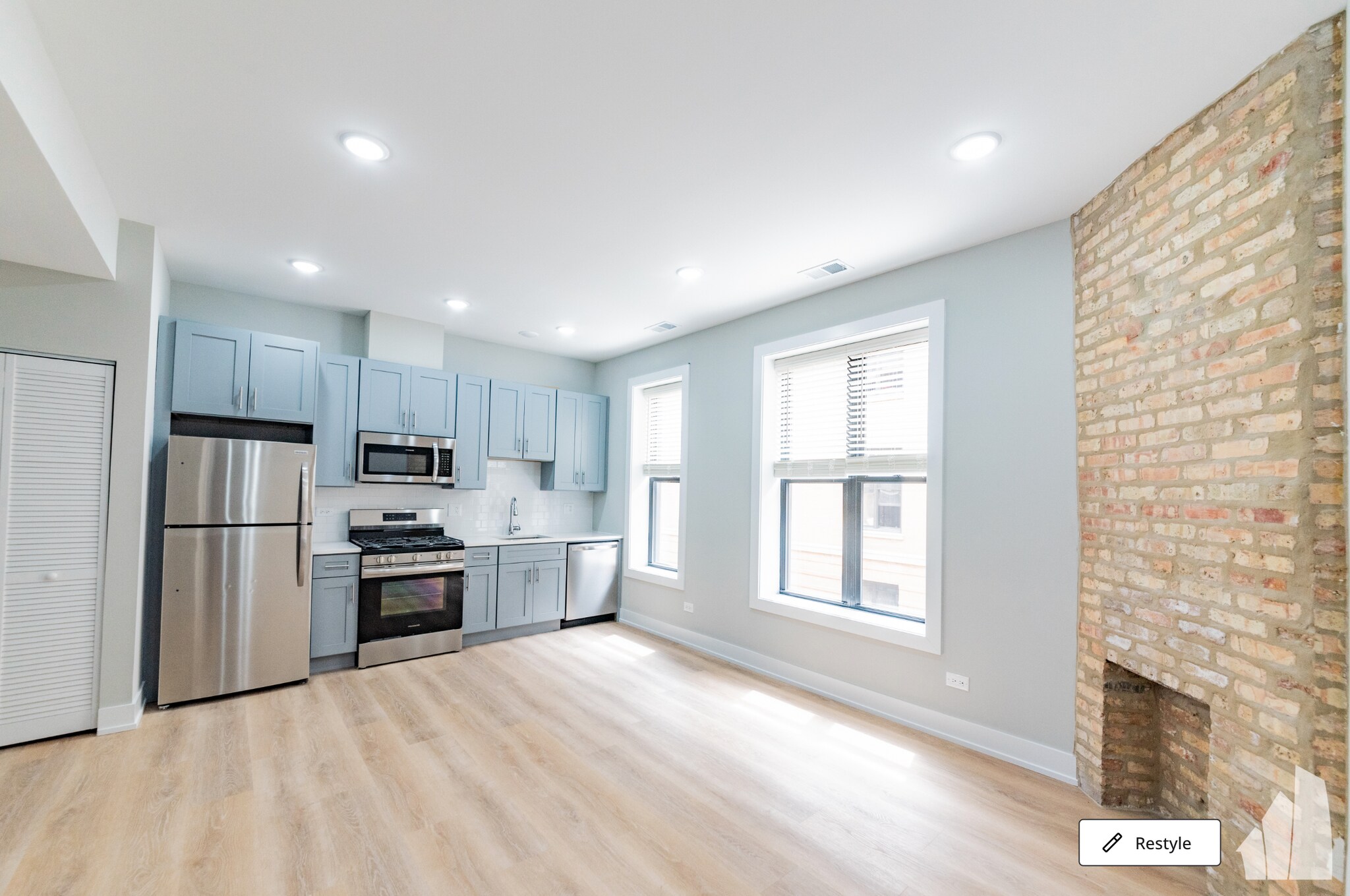 Building Photo - 437 W Belden Ave