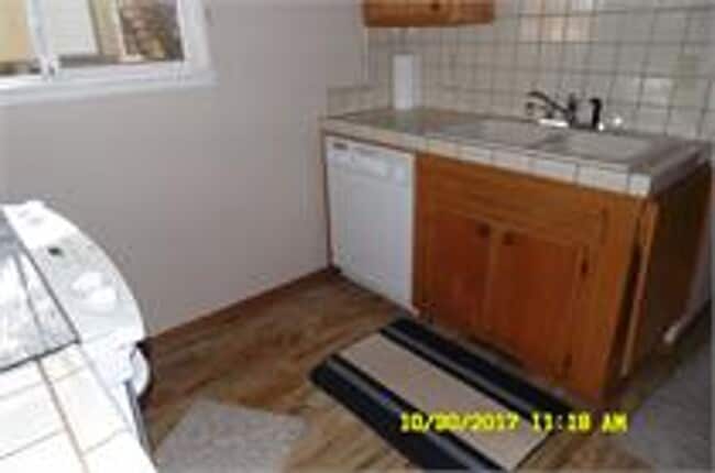 Building Photo - Crystal Falls Home