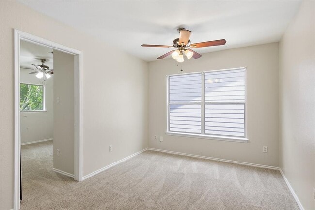 Building Photo - 10316 Garbacz Dr