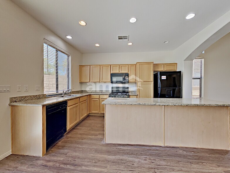 Building Photo - 9053 Fusion Dr