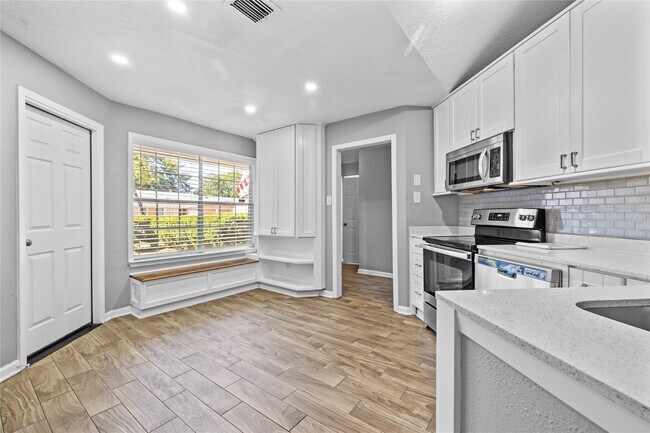 Building Photo - 19630 San Gabriel Dr