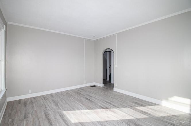 Building Photo - 723 Considine Ave