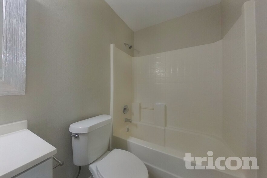 Building Photo - 3916 Golden Horn Ln