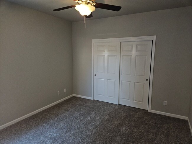 Building Photo - 675 Mission De Oro Dr