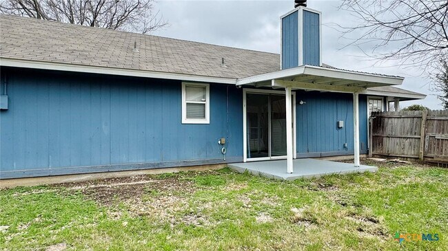 Building Photo - 2207 Purser Dr