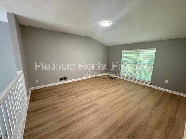 Building Photo - 1451 Glynview Cir