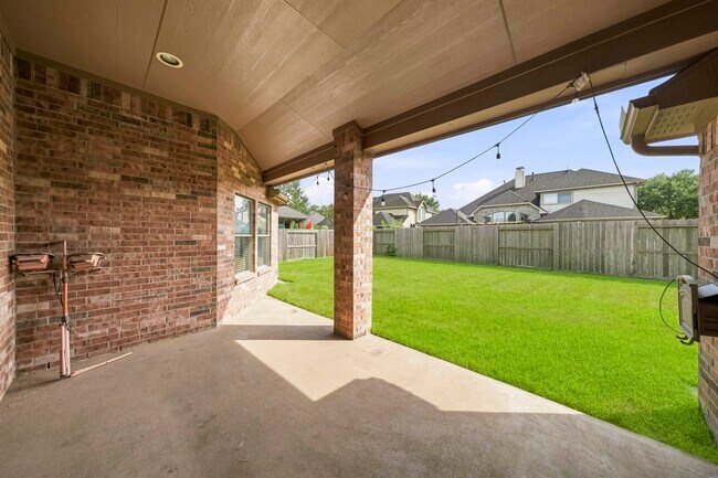 Building Photo - 28211 Emerald Creek Ln