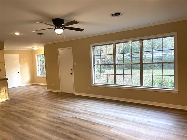 Building Photo - 5525 Hooks Ave