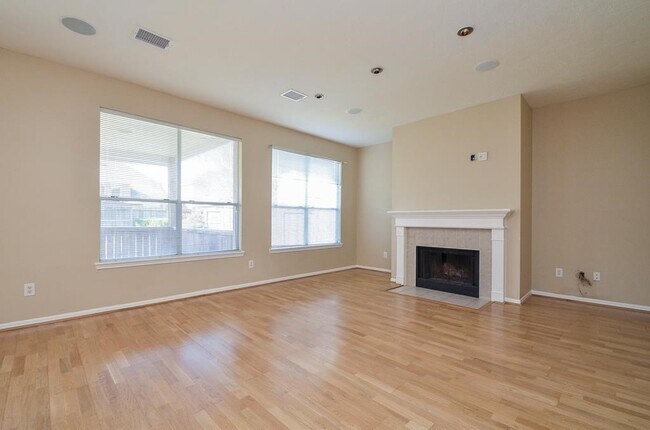 Building Photo - 1118 Cambrian Park Ct