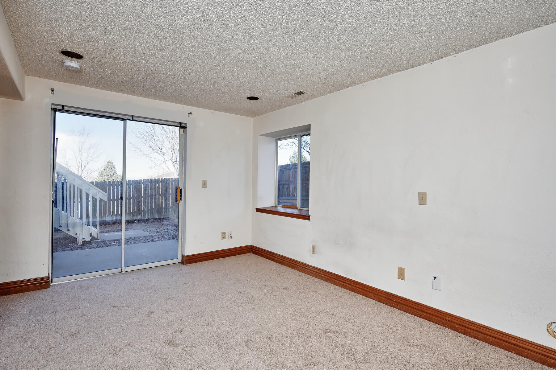 Building Photo - 3323 S Andes St