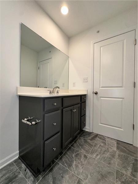 Building Photo - 3204 Lynk Alley