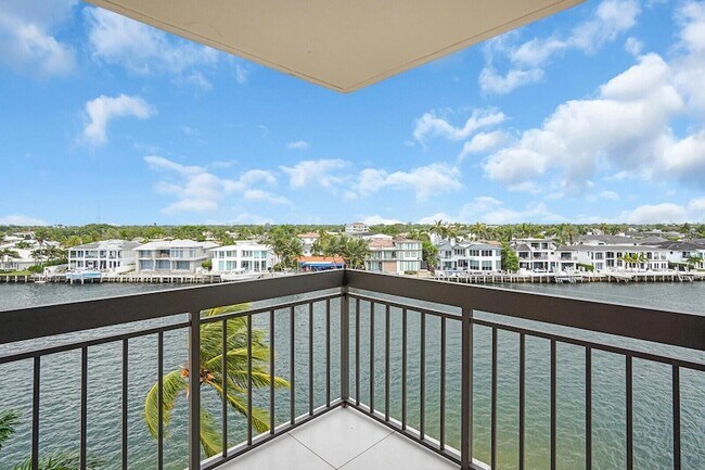 Building Photo - 2697 N Ocean Blvd