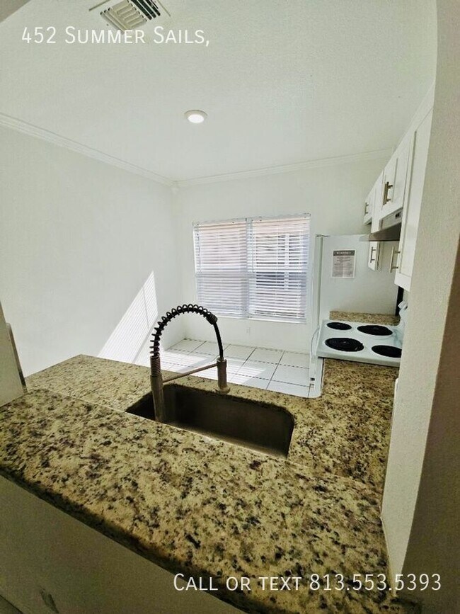 Building Photo - 452 Summer Sails Dr