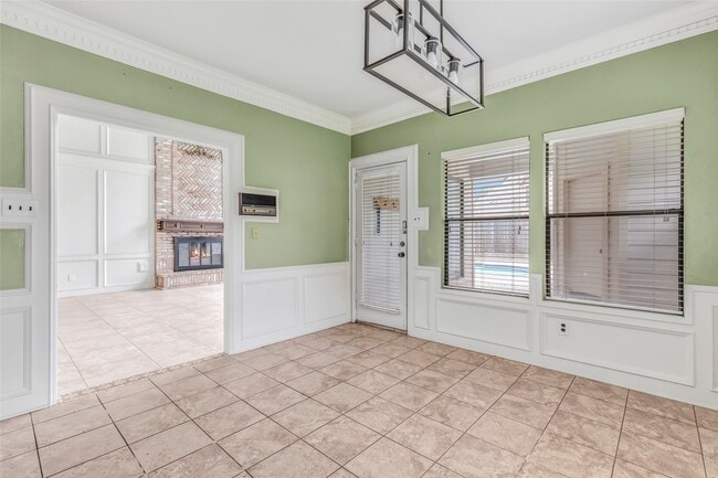 Building Photo - 12102 Moorcreek Dr