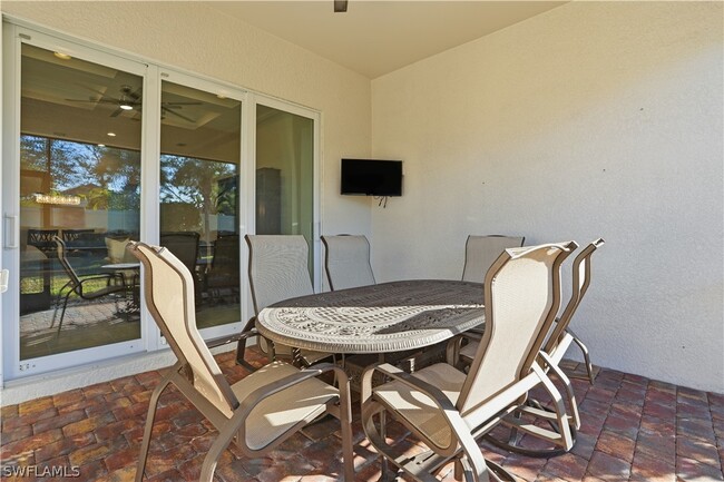 Building Photo - 9328 Fieldstone Ln