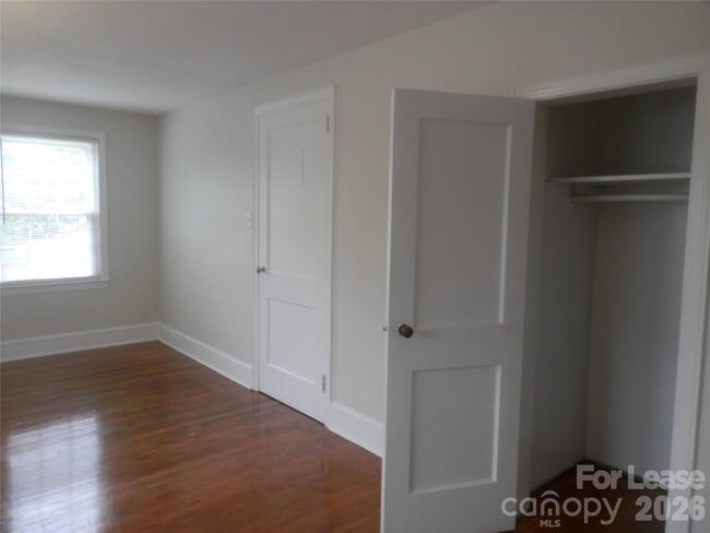 Building Photo - 1701 Washington Ave