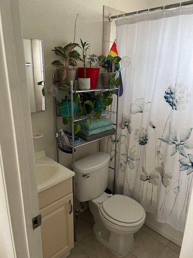 Building Photo - 4700 Washington St