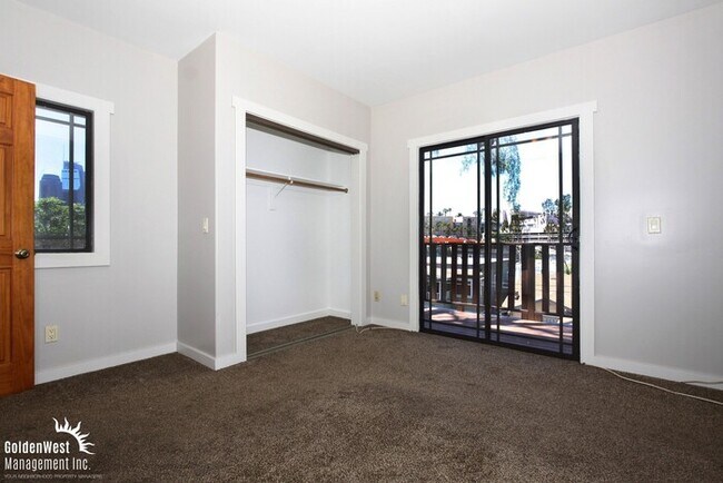 Building Photo - Beautiful 2Bdm 1.5Ba Home in the Heart of Los Angeles