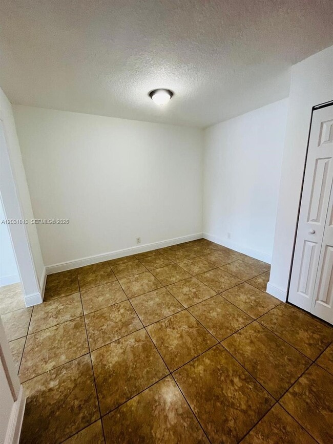 Building Photo - 7701 SW 10th Ct