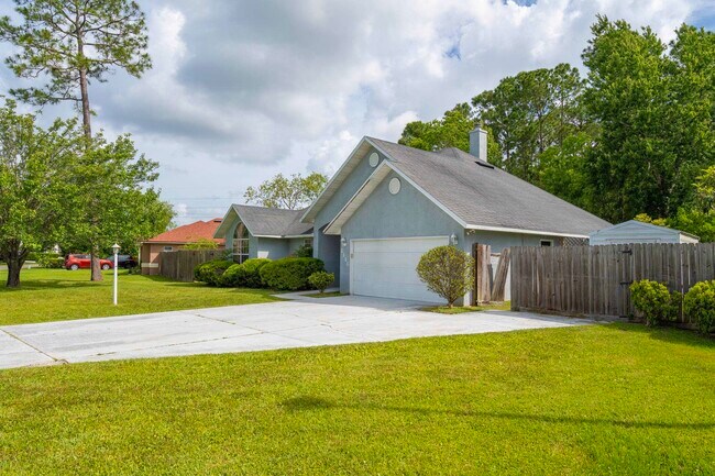 Building Photo - 2116 Wood Stork Ave