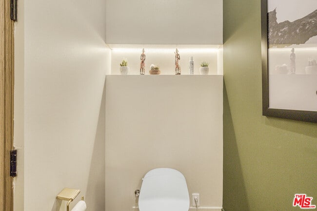 Building Photo - 22570 S Summit Ridge Cir