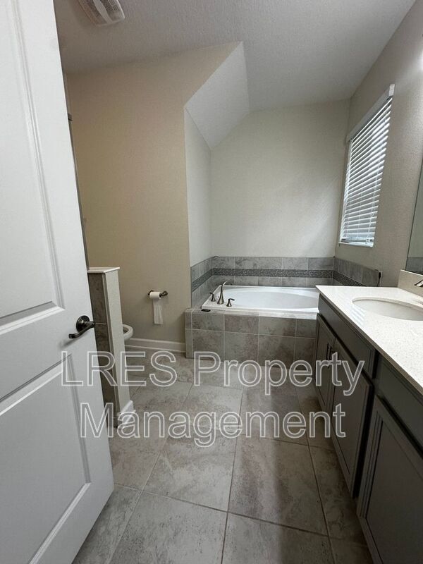 Building Photo - 11830 Philosophy Way