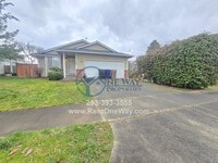 Building Photo - 1120 S 90th St Ct