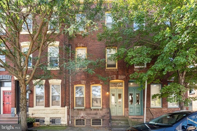Primary Photo - 2324 Poplar St