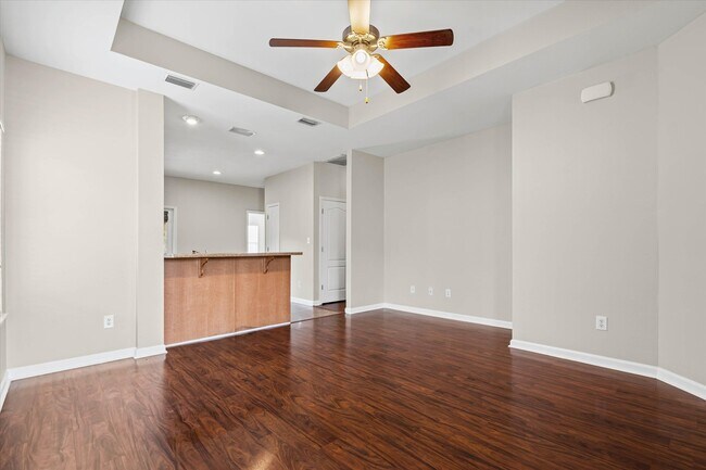 Building Photo - 24348 Wilshire Way