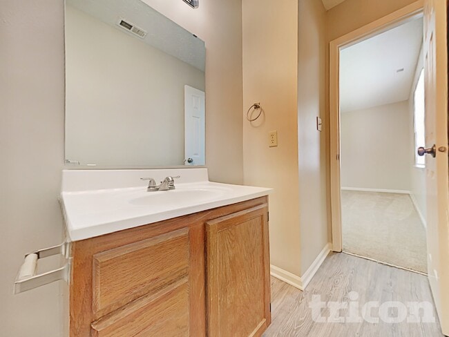 Building Photo - 4088 William Ave