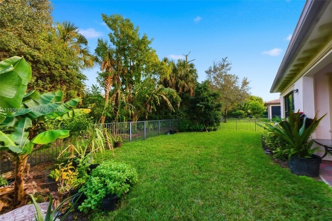 Building Photo - 9220 Meridian Dr N