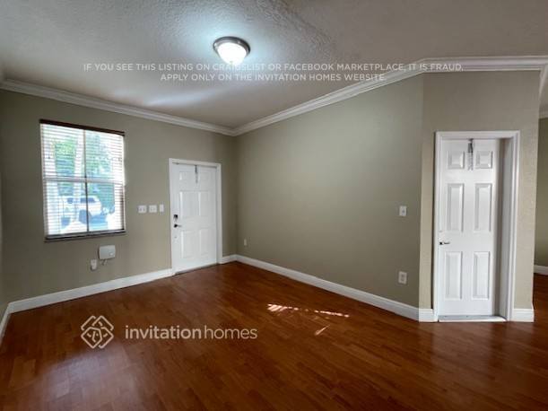 Building Photo - 12315 SW 125th Ct