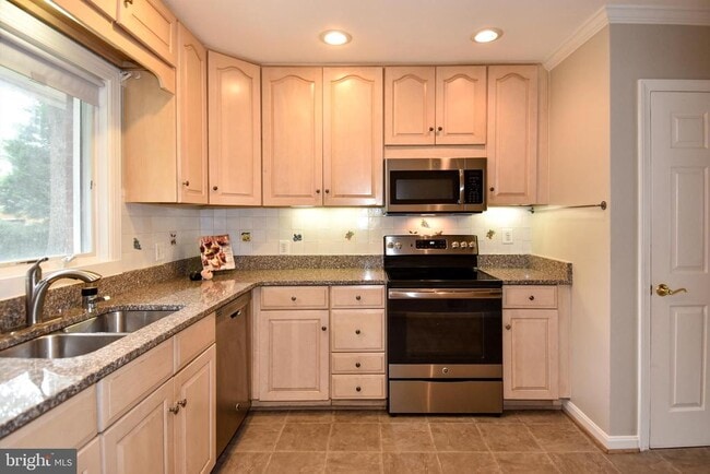 Building Photo - 4520 41st St N