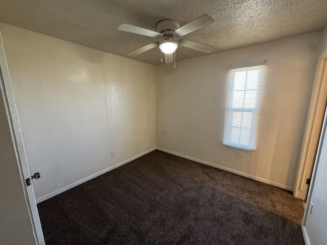 Building Photo - 5909 East F M 40