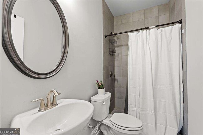 Building Photo - 1030 Shy Ln