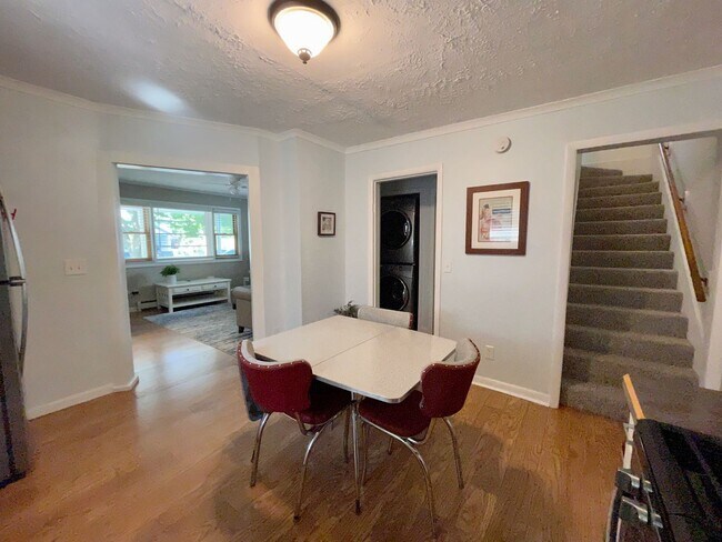 Building Photo - Available June 1st, 2026 — 2 Blocks from Munson Hospital