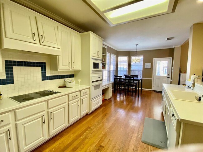 Building Photo - 3151 Pleasant Cove Ct