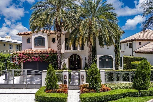Building Photo - 2627 Castilla Isle